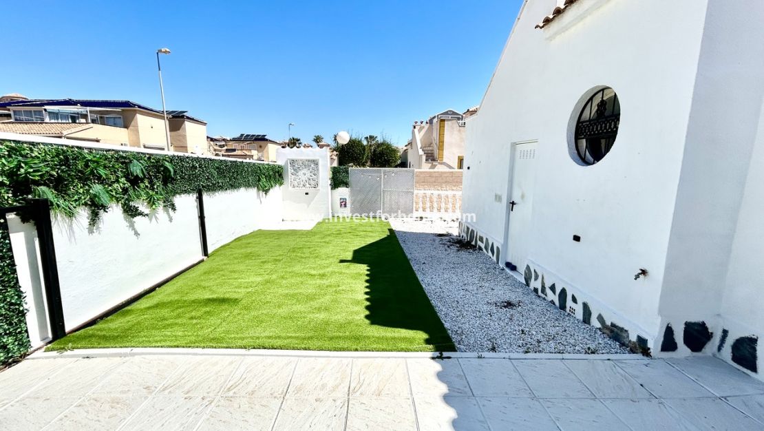 Sale - House - Orihuela Costa - Costa Blanca