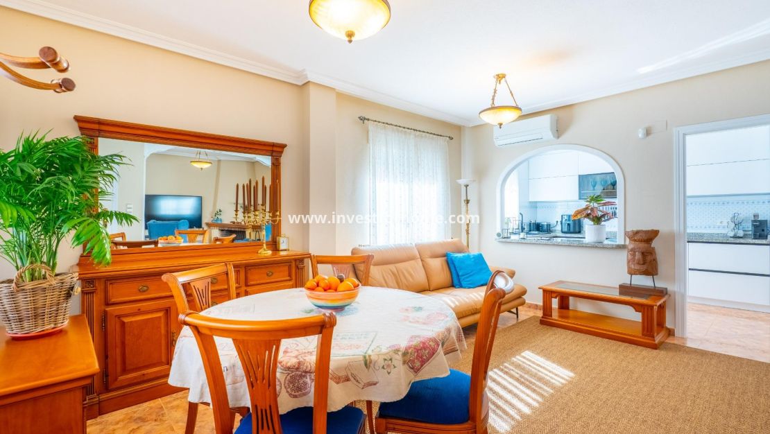 Sale - House - Orihuela Costa - La Regia