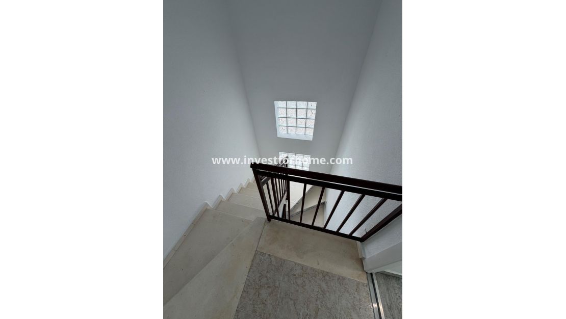 Sale - House - Orihuela Costa - La Zenia