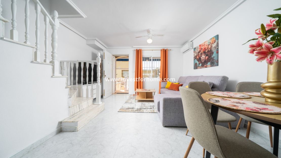 Sale - House - Orihuela Costa - Los Almendros - La Florida