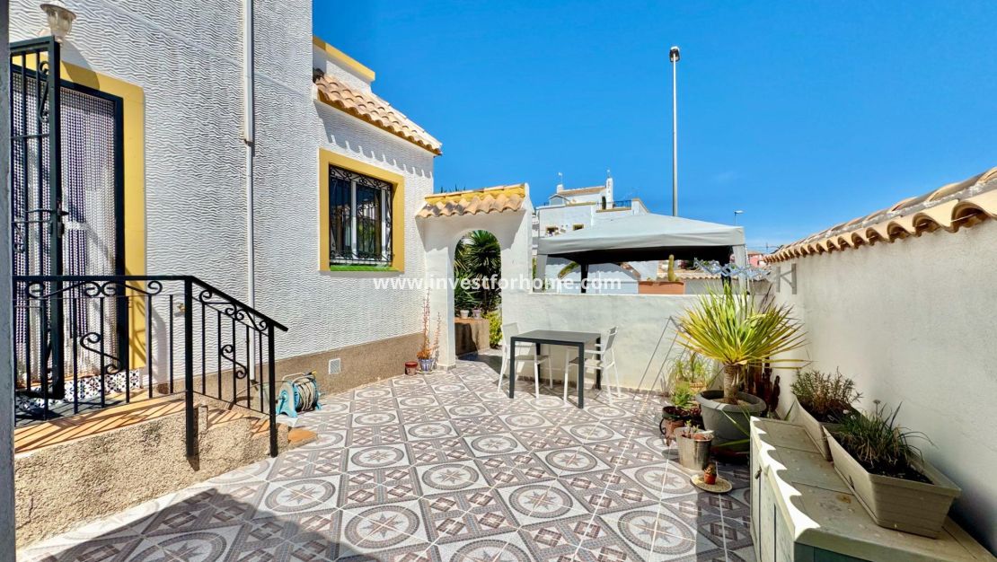 Sale - House - Orihuela Costa - Los Altos