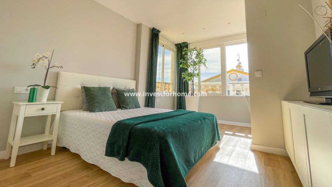 Sale - House - Orihuela Costa - Los Altos *