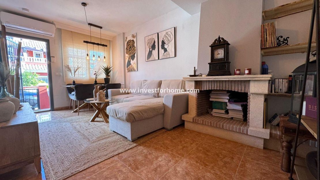 Sale - House - Orihuela Costa - Los Dolses
