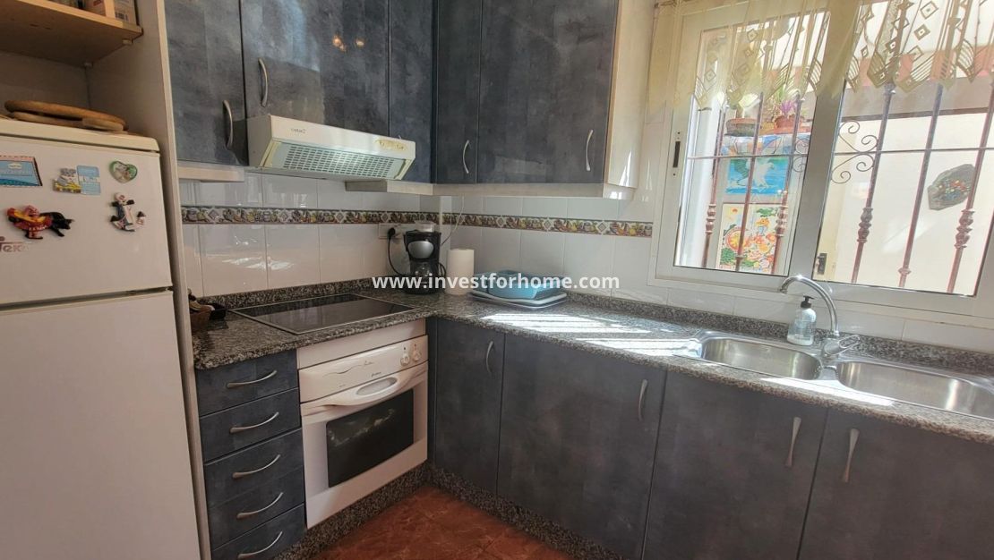 Sale - House - Orihuela Costa - Playa Flamenca