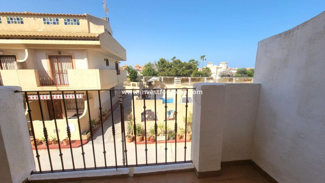 Sale - House - Orihuela Costa - Playa Flamenca