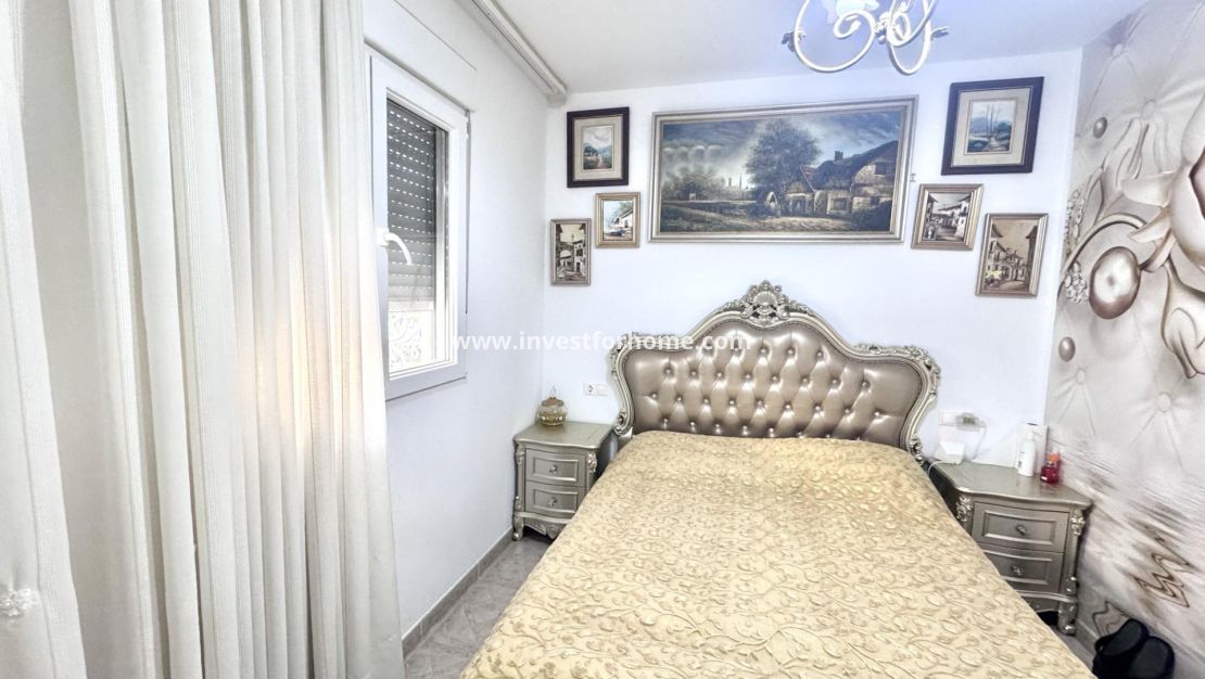 Sale - House - Orihuela Costa - Playa Flamenca