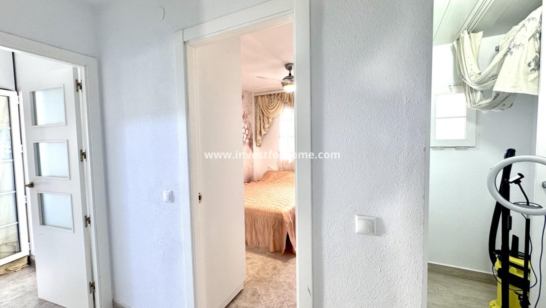 Sale - House - Orihuela Costa - Playa Flamenca
