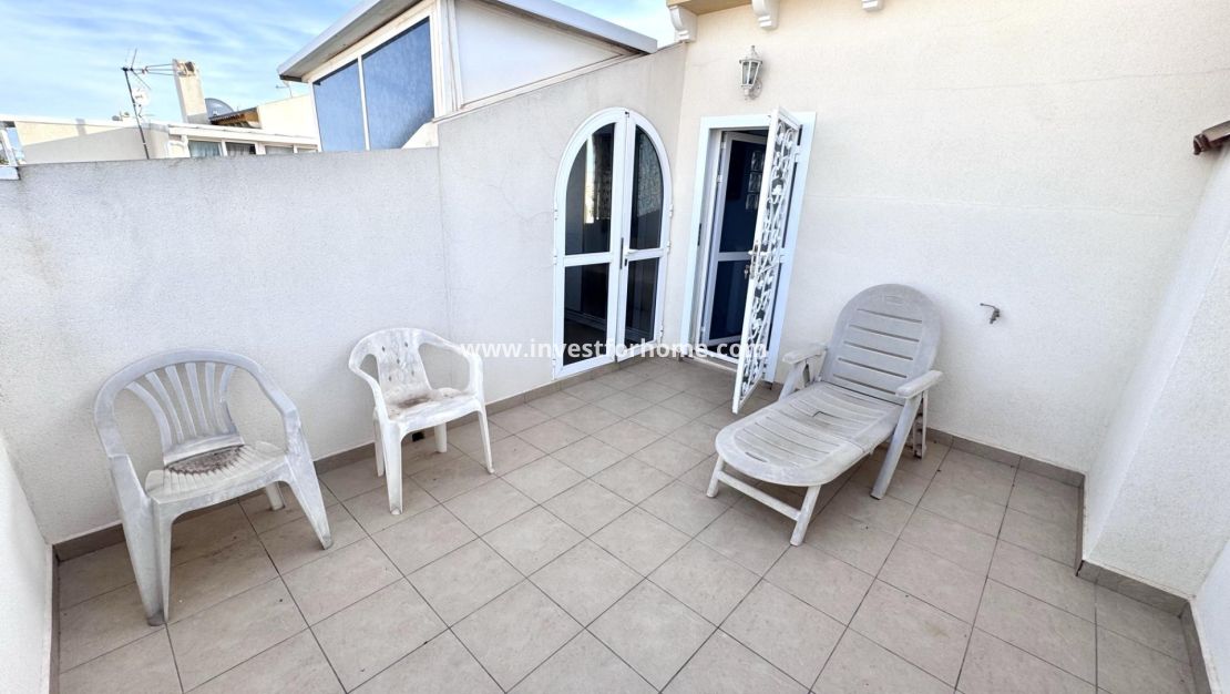 Sale - House - Orihuela Costa - Playa Flamenca