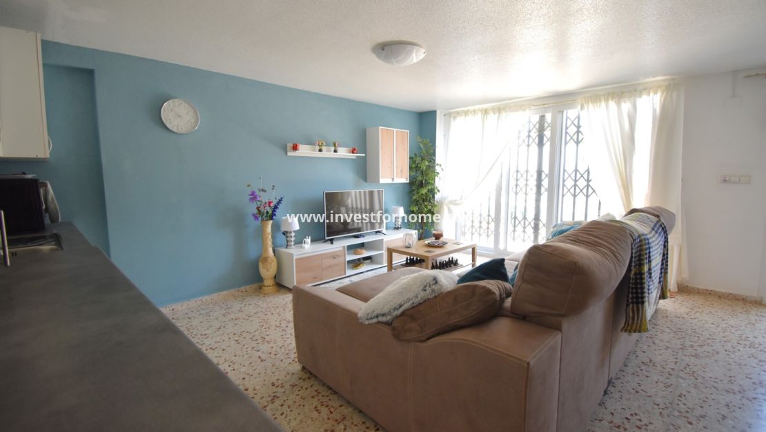 Sale - House - Orihuela Costa - Playa Flamenca