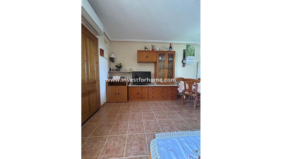 Sale - House - Orihuela Costa - Punta Prima