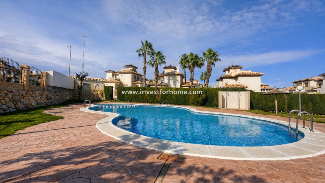 Sale - House - Orihuela Costa - Villa's San Jose IV