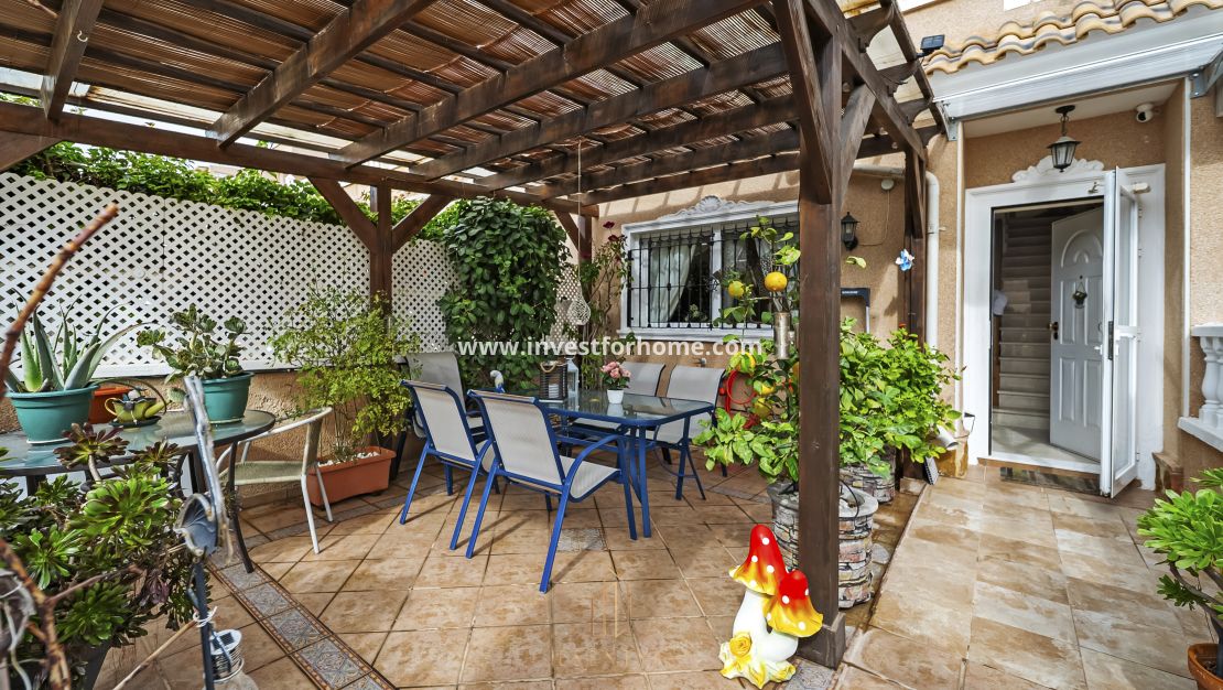 Sale - House - Orihuela Costa - Villamartín