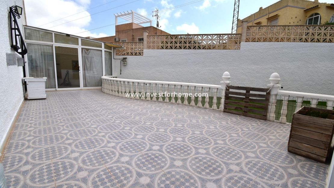 Sale - House - Orihuela Costa - Villamartín