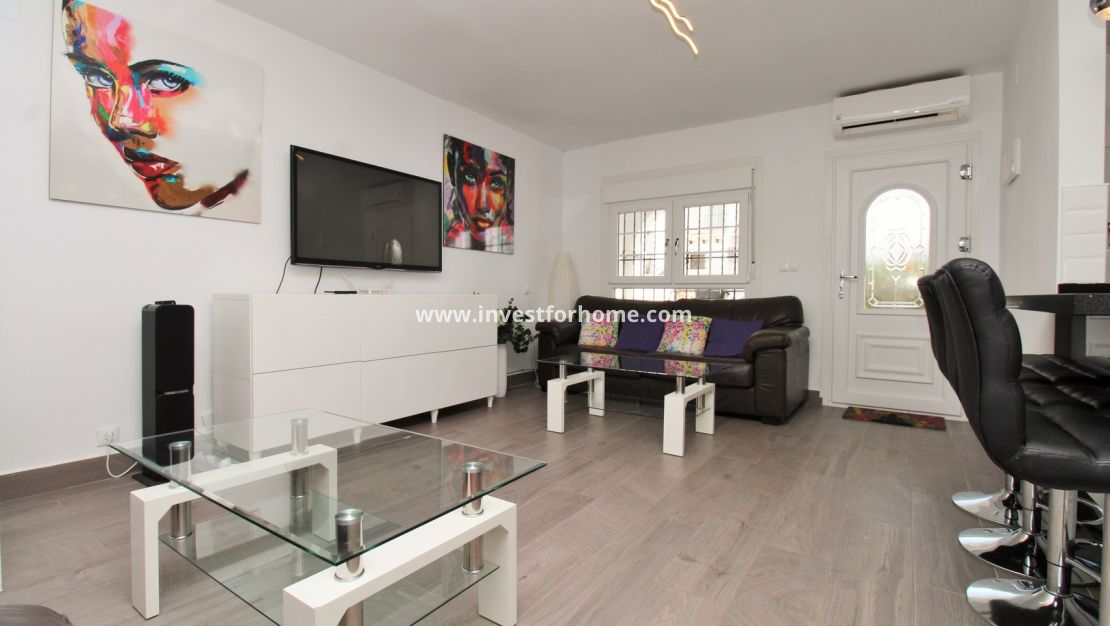 Sale - House - Orihuela Costa - Villamartín