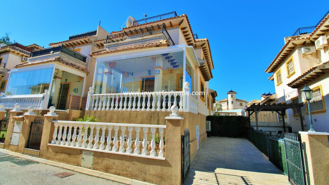 Sale - House - Orihuela Costa - Villamartín