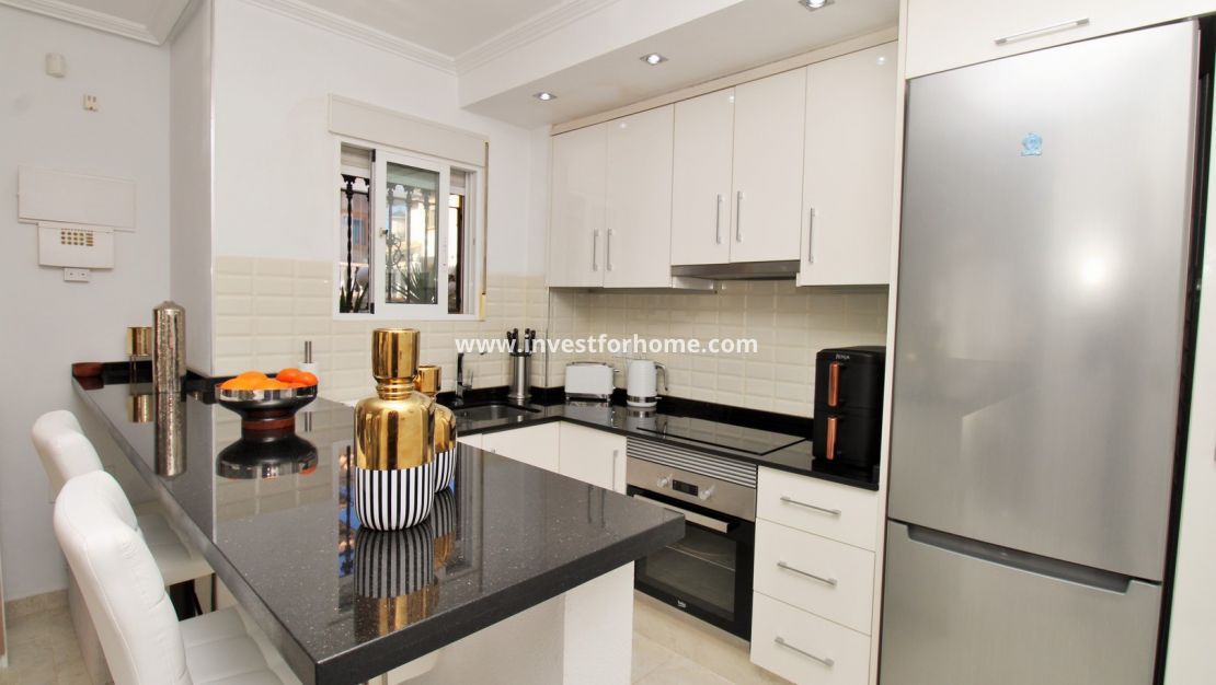 Sale - House - Orihuela Costa - Villamartín