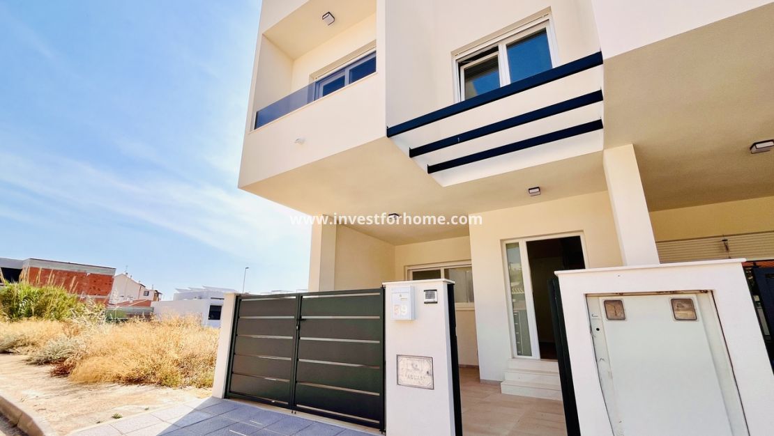 Sale - House - Pilar de la Horadada - Costa Blanca