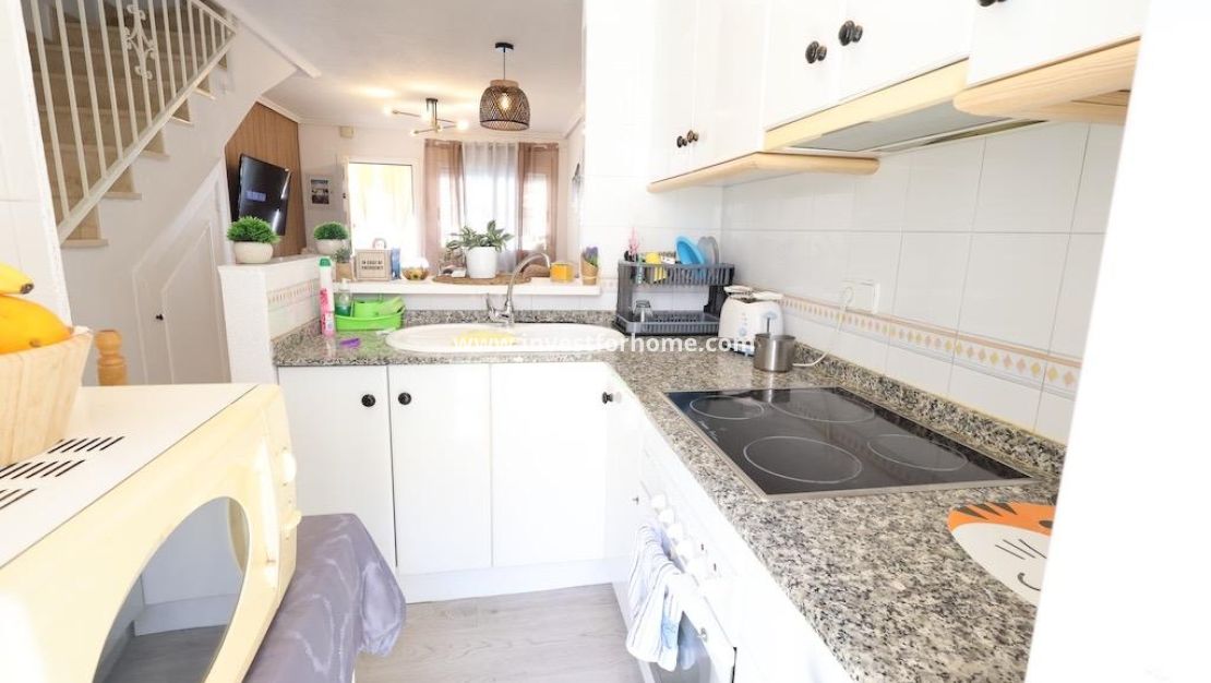 Sale - House - Pilar de la Horadada - Costa Blanca