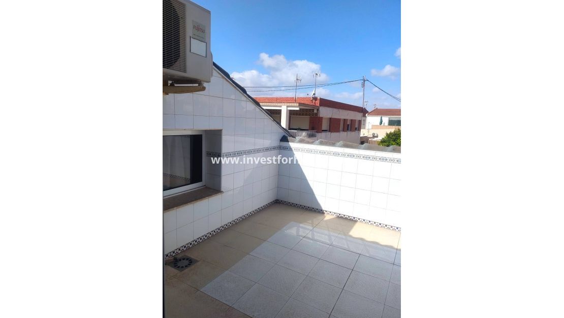 Sale - House - Pilar de la Horadada - La Torre de La Horadada