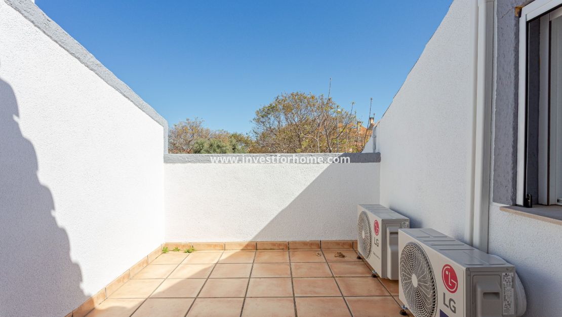 Sale - House - Pilar de la Horadada - La Torre de La Horadada