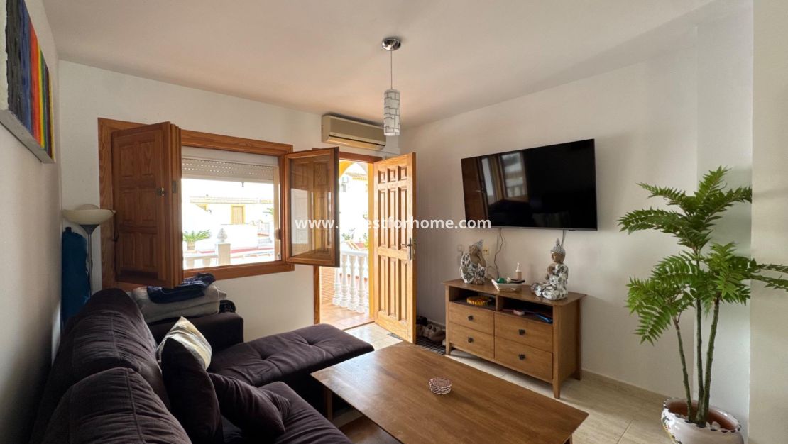 Sale - House - Pilar de la Horadada - Torre De La Horadada