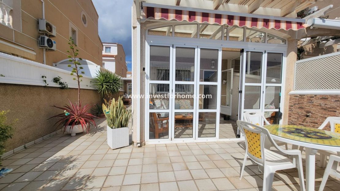 Sale - House - Pilar de la Horadada - Torre De La Horadada