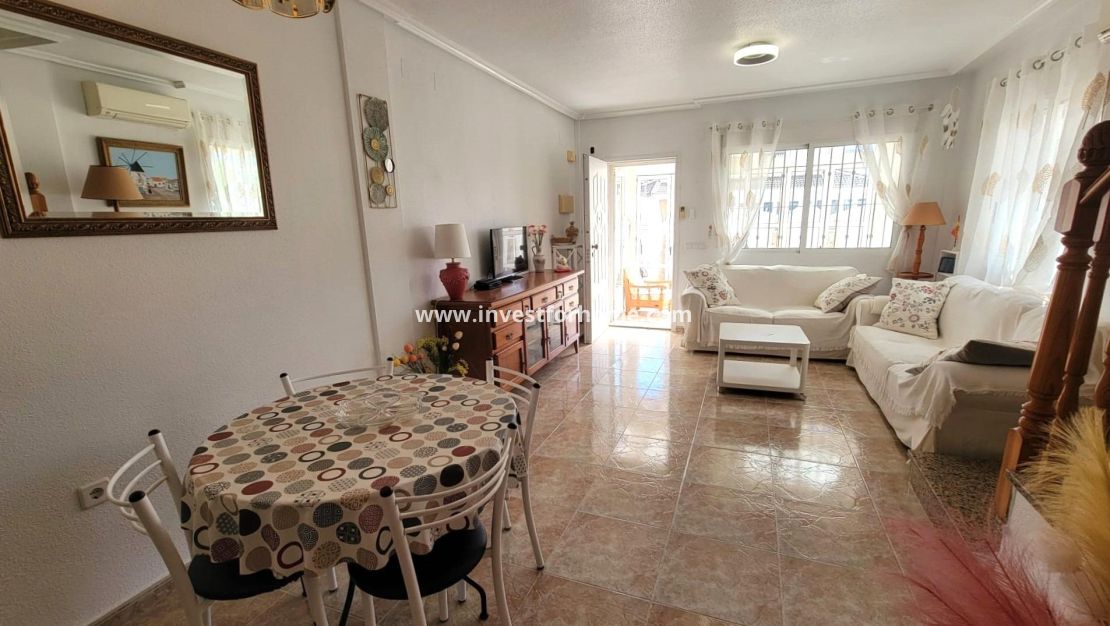 Sale - House - Pilar de la Horadada - Torre De La Horadada