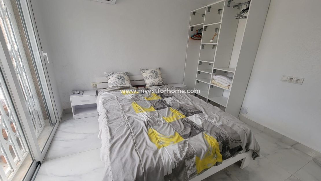 Sale - House - Pilar de la Horadada - Torre De La Horadada