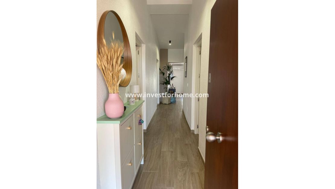 Sale - House - Pilar de la Horadada - Zona Pueblo