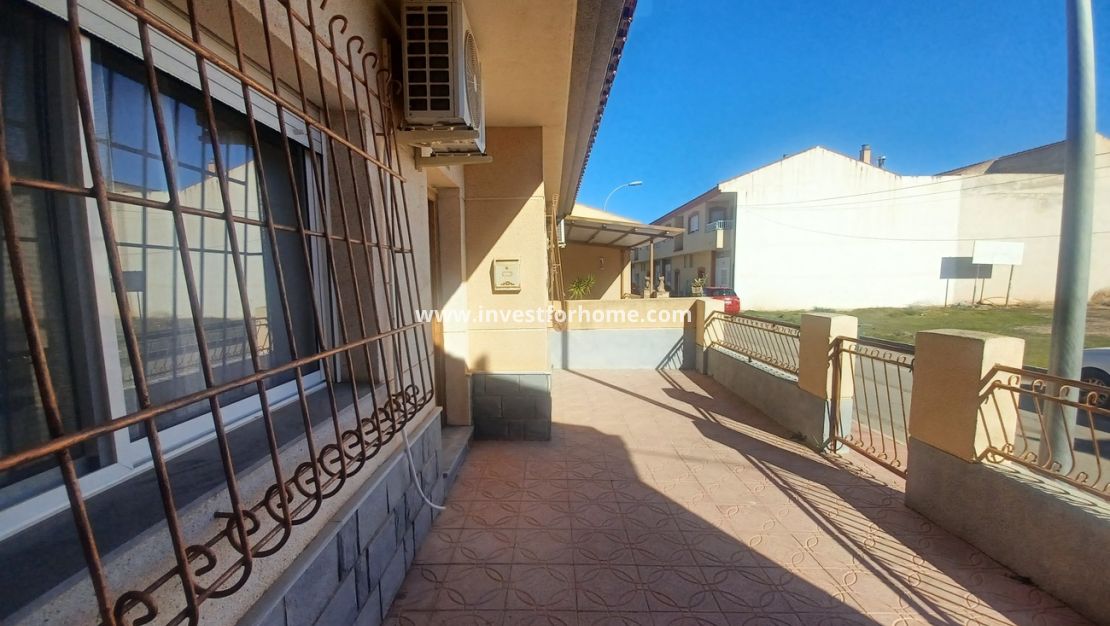 Sale - House - Roldan - Inland