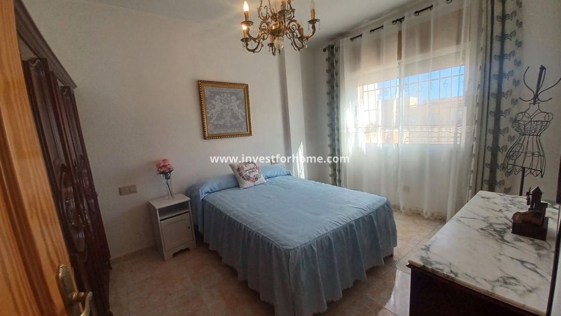 Sale - House - Roldan - Inland