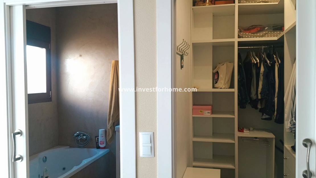 Sale - House - Roldan - Inland