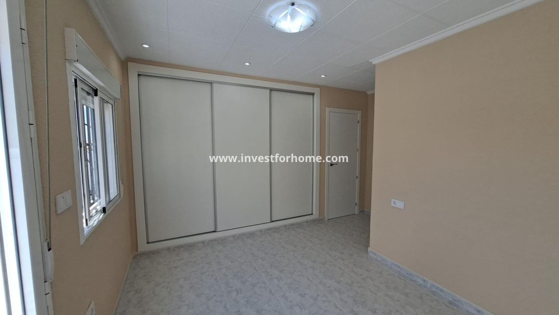 Sale - House - San Fulgencio - La Marina