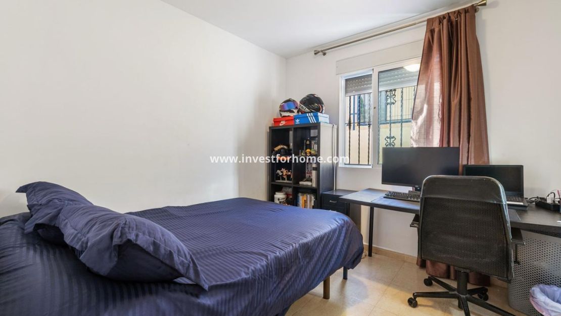 Sale - House - San Miguel de Salinas - El Galán