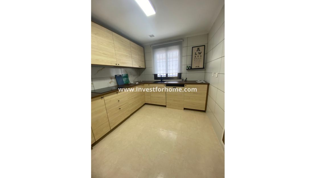 Sale - House - San Miguel de Salinas - Inland