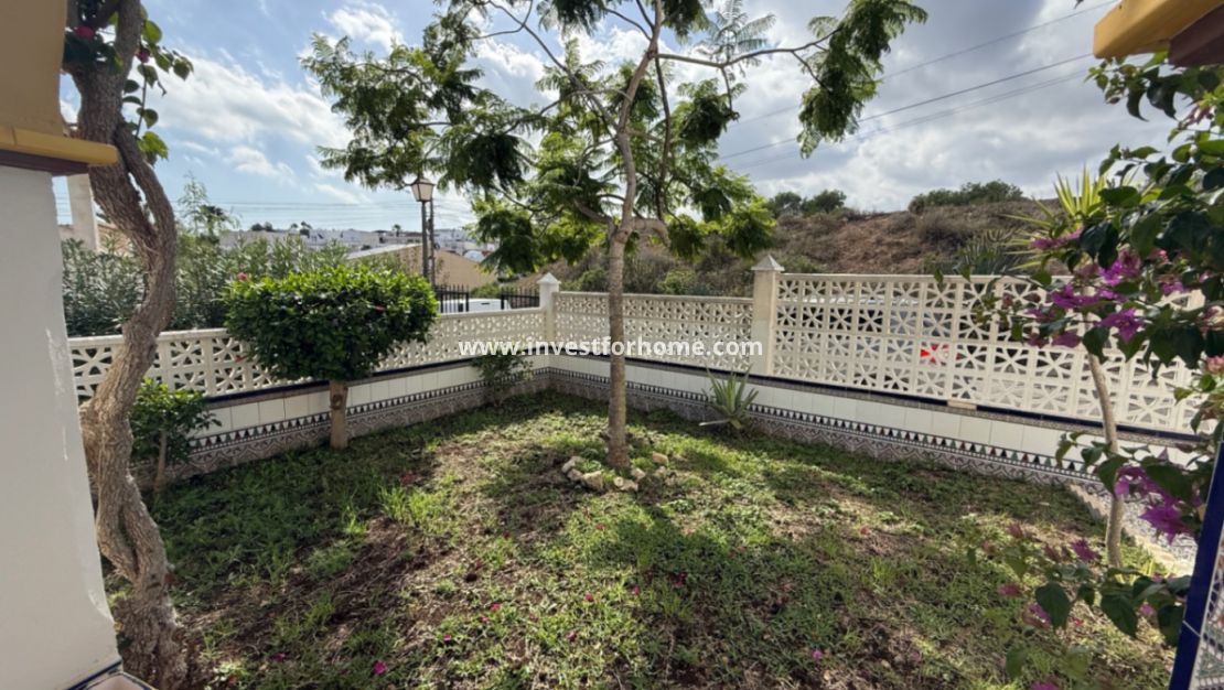 Sale - House - San Miguel de Salinas - Inland