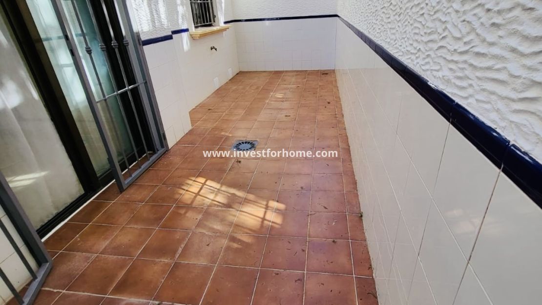 Sale - House - San Miguel de Salinas - Inland