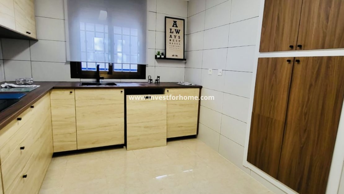 Sale - House - San Miguel de Salinas - Inland