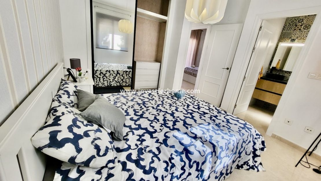 Sale - House - San Miguel de Salinas - Inland