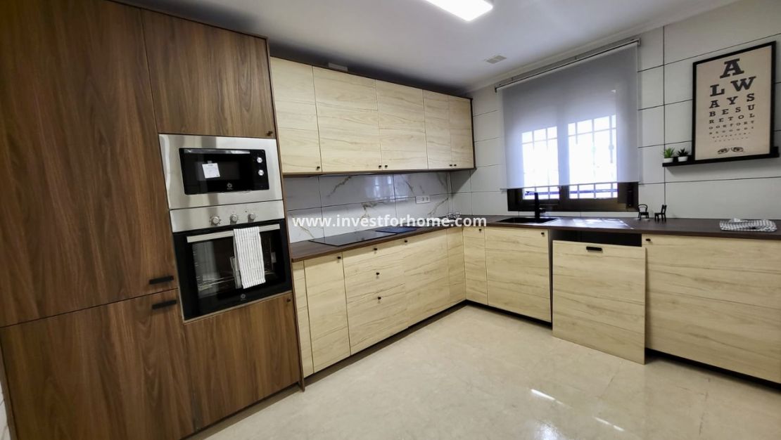 Sale - House - San Miguel de Salinas - Inland