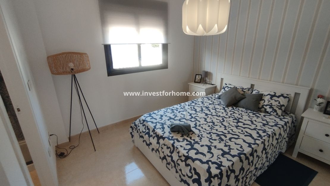 Sale - House - San Miguel de Salinas - Inland