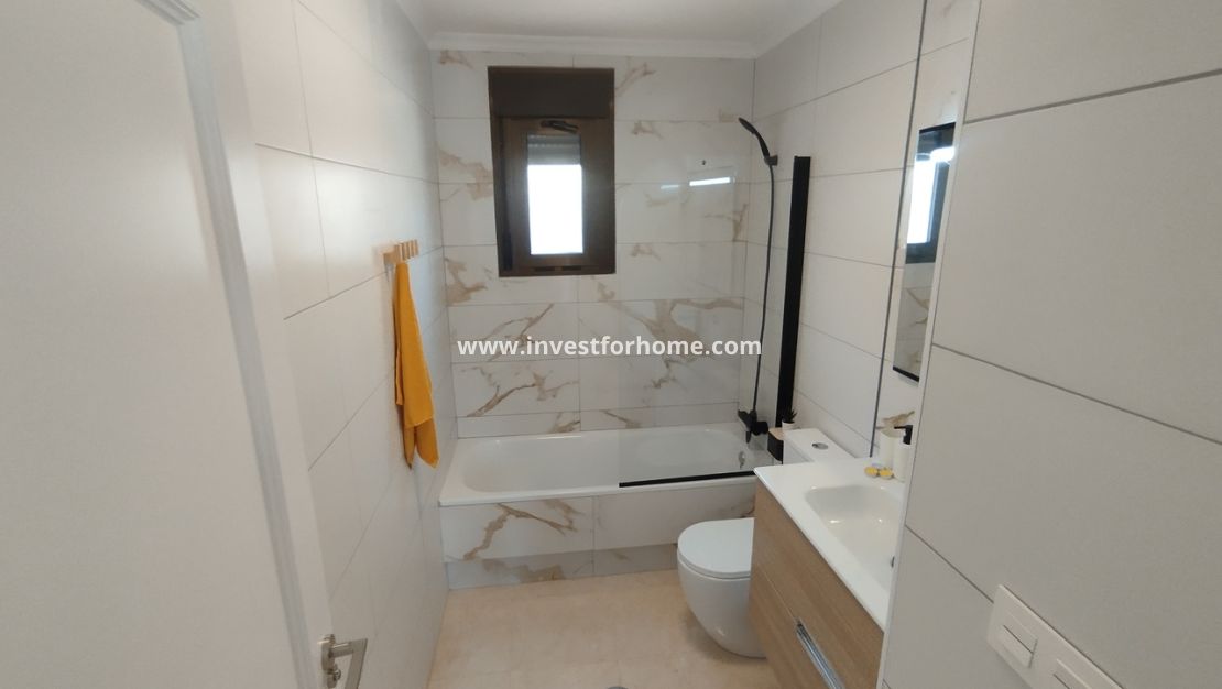 Sale - House - San Miguel de Salinas - Inland