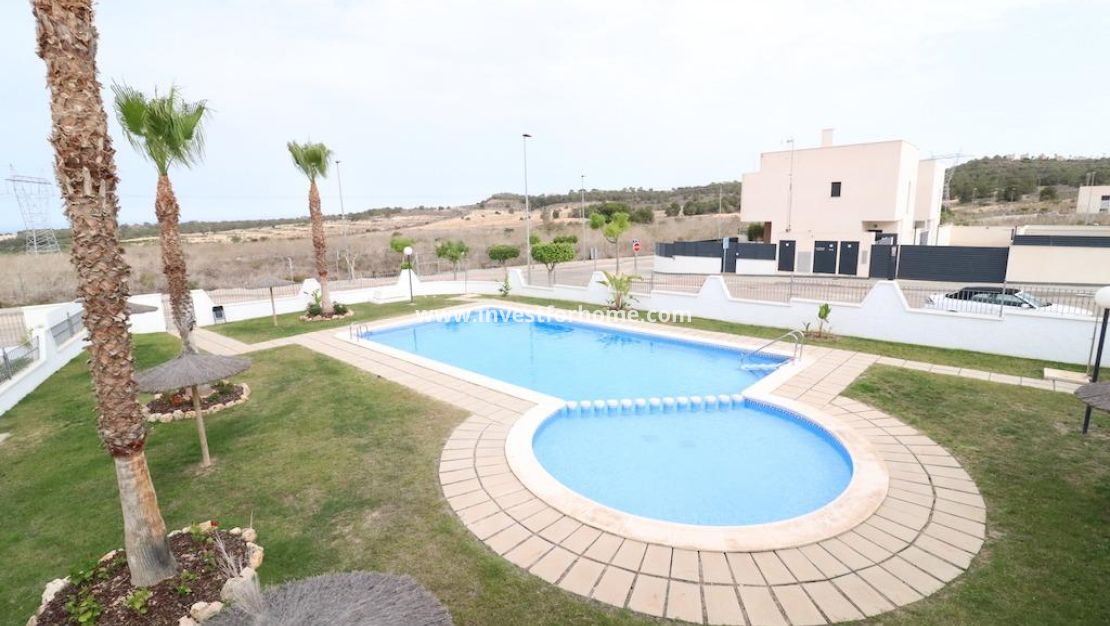 Sale - House - San Miguel de Salinas - Inland