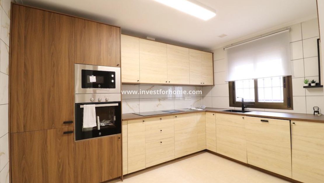 Sale - House - San Miguel de Salinas - Inland