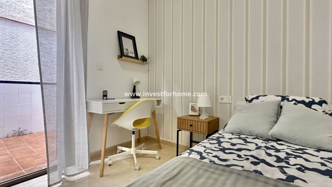 Sale - House - San Miguel de Salinas - Inland