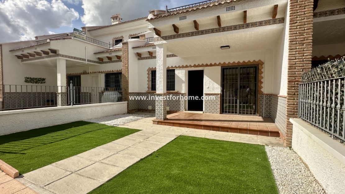 Sale - House - San Miguel de Salinas - Inland