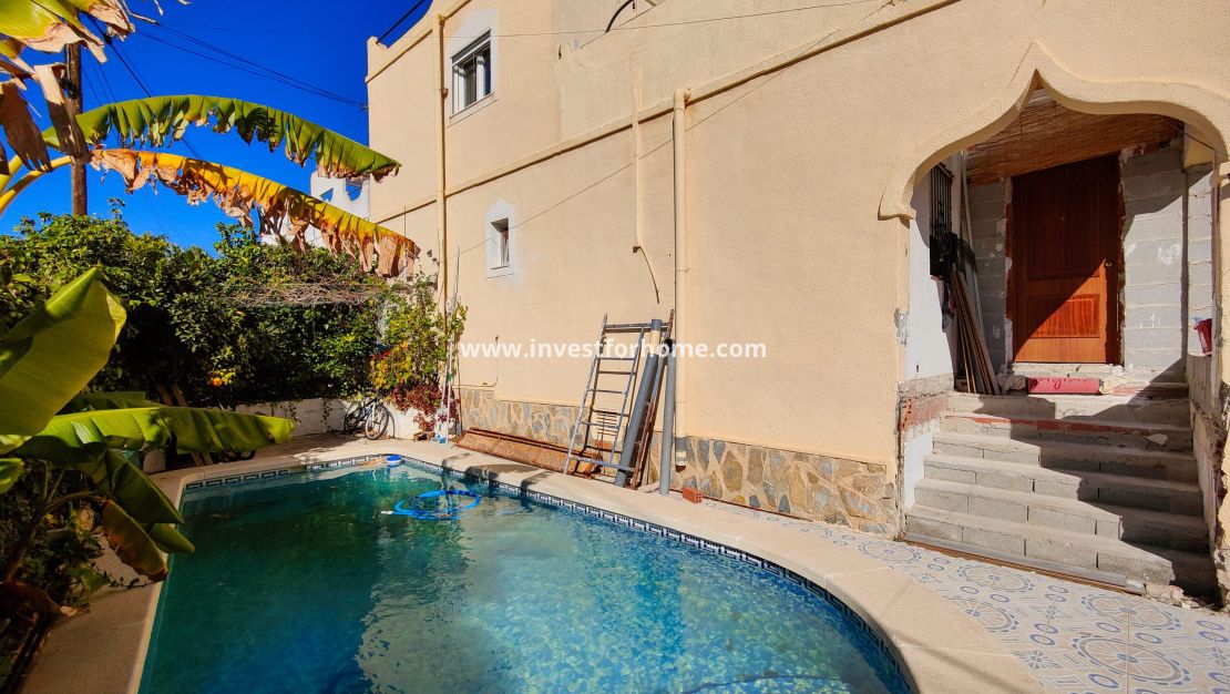 Sale - House - San Miguel de Salinas - Inland