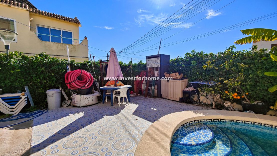 Sale - House - San Miguel de Salinas - Inland