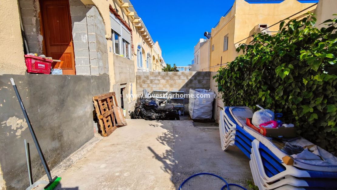 Sale - House - San Miguel de Salinas - Inland