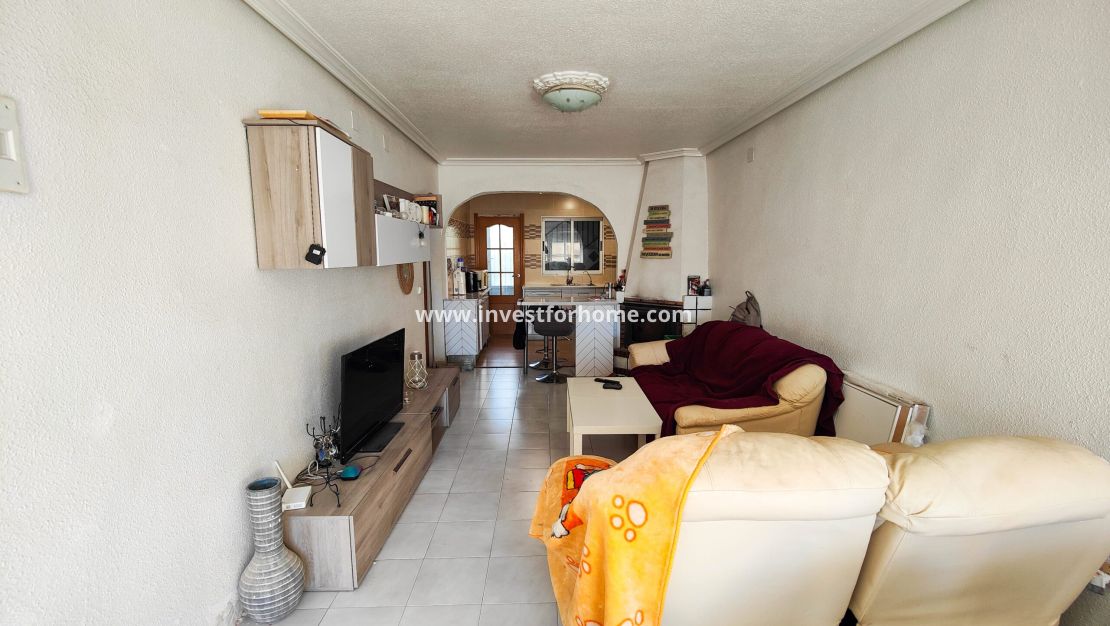 Sale - House - San Miguel de Salinas - Inland